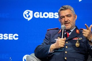 Jako řídit orchestr, popisuje generál NATO cvičení vzdušných sil. Tento týden začíná nad Evropou